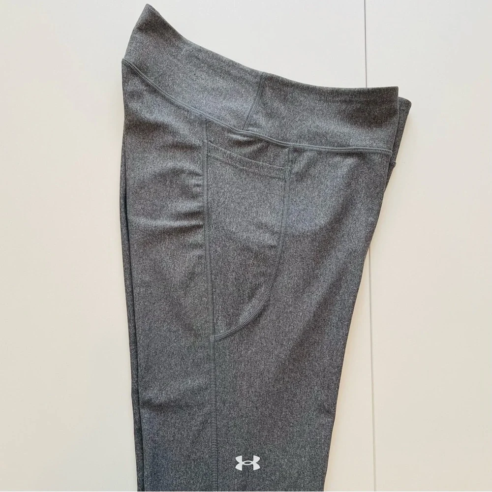 Under Armour Women’s Grey Compression HeatGear Leggings Size XL